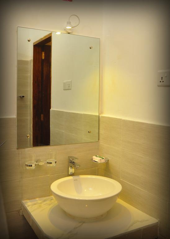 Knight'S Heaven Apartment Kandy Luaran gambar