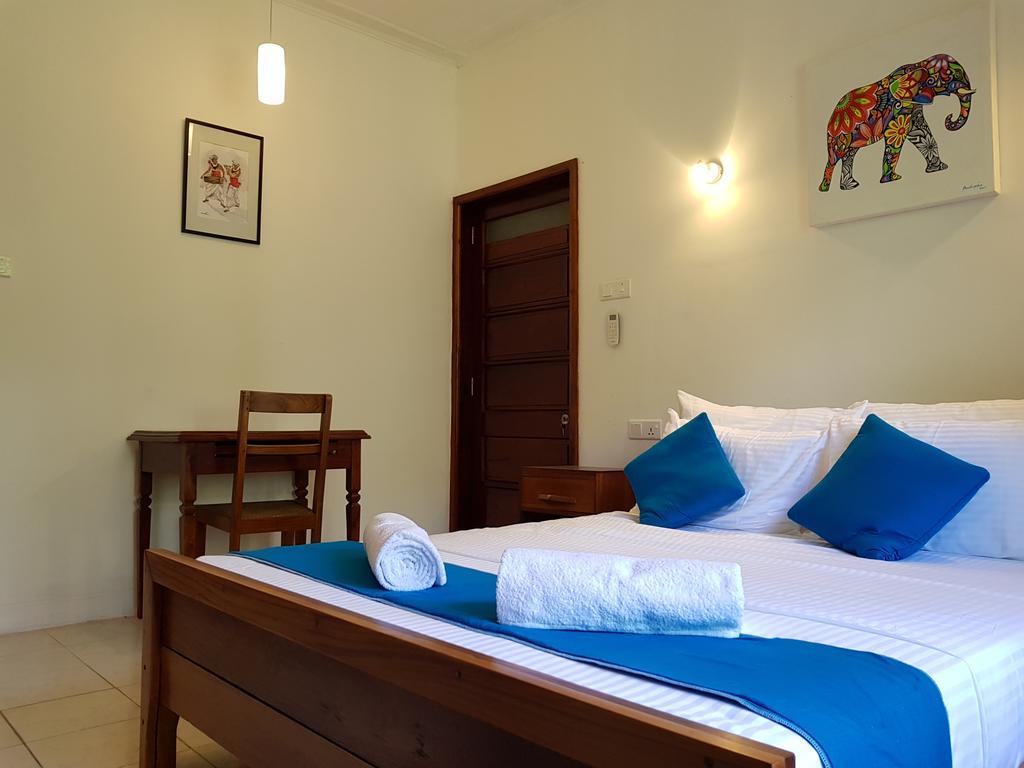 Knight'S Heaven Apartment Kandy Luaran gambar