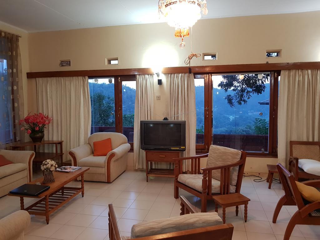 Knight'S Heaven Apartment Kandy Luaran gambar